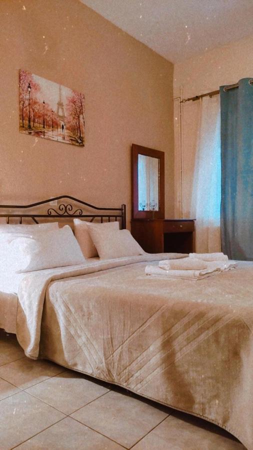 Guesthouse Adonis Loutraki (Pella) Exterior foto