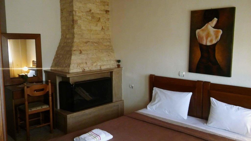 Guesthouse Adonis Loutraki (Pella) Exterior foto
